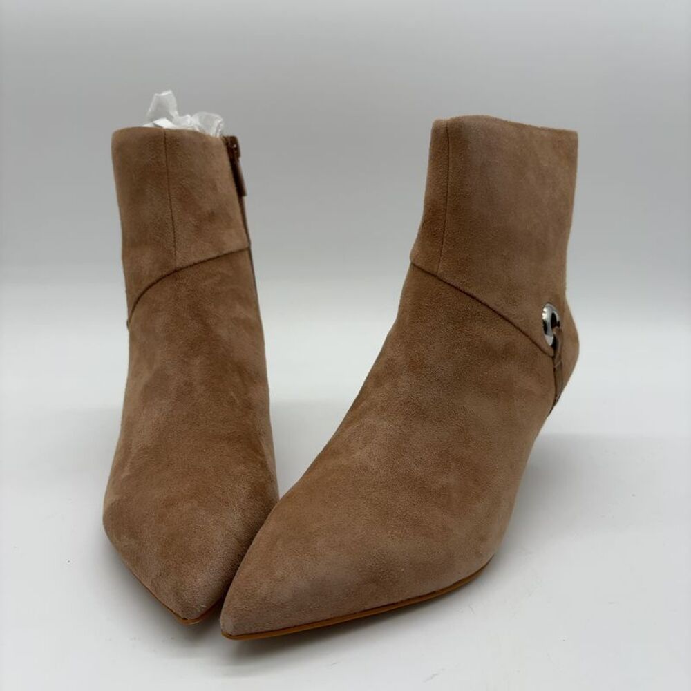 Donald Pliner Cindia Leather Bootie